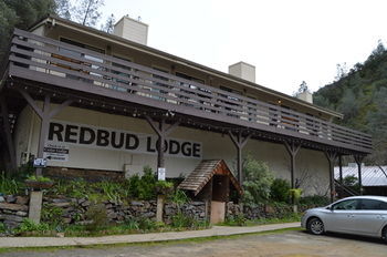 Red Bud Lodge El Portal Exteriör bild